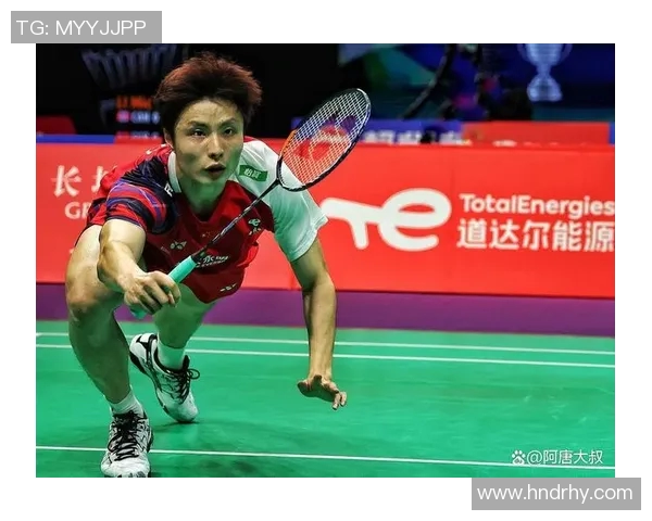 成都羽毛球队在杯赛积分榜上以100分稳居第一名展现强劲实力